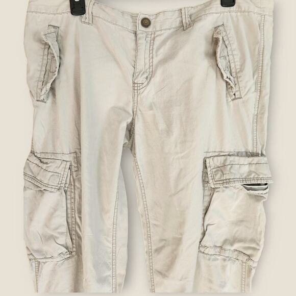 American Eagle Outfitters Pants Women's Sz 14 Cargo Light Weight Zipped Hems - Picture 3 of 10